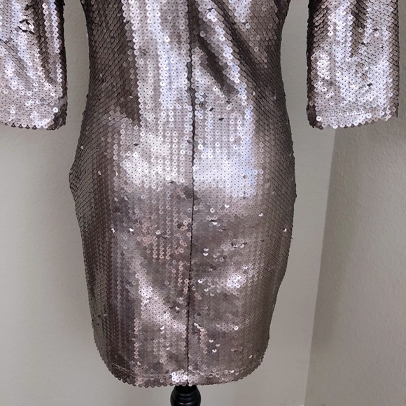 BB Dakota Gold All Over Sequin Party Dress M - Picture 8 of 9